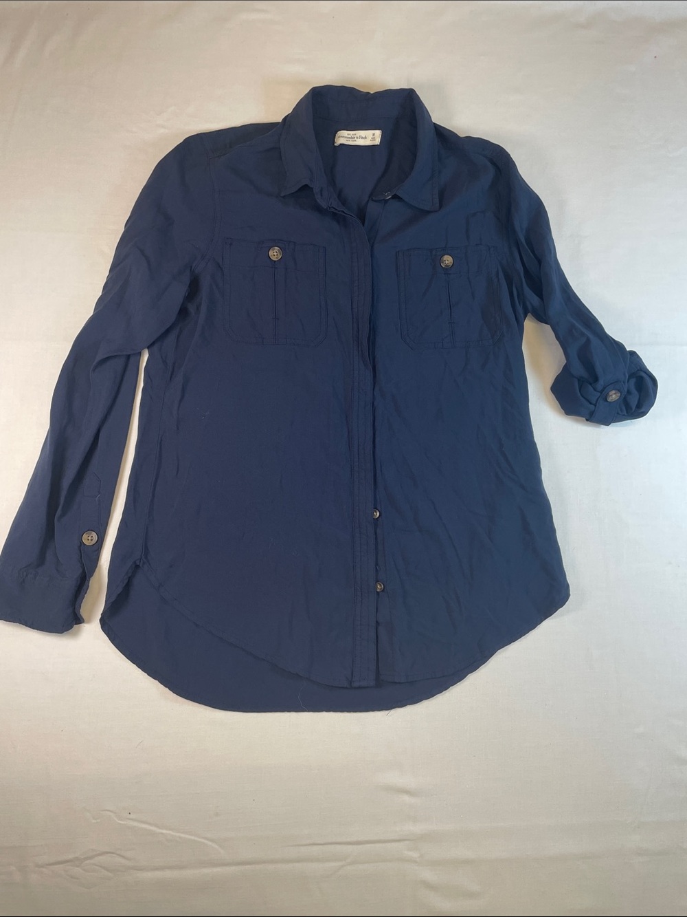 AB&F cobalt button down collar roll L/S wood look buttons Viscose M